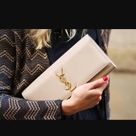 tradesy ysl clutch